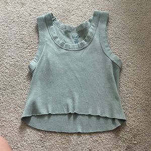 Brandy Melville Conner tank